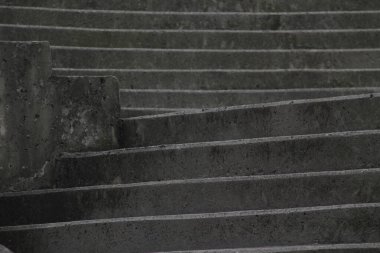 Şehirdeki merdivenler