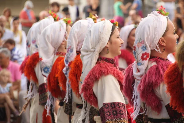 Volkstanz Aus Mazedonien Auf Einem Straßenfest — Stockfoto