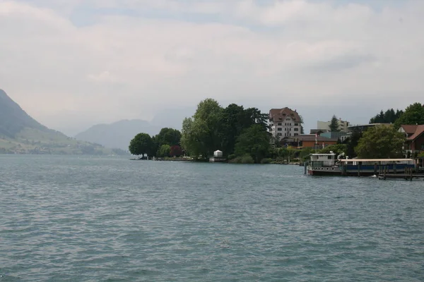 Paisaje Alpino Lago Suiza —  Fotos de Stock