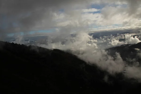 巴斯克地区山区的风景 — 图库照片