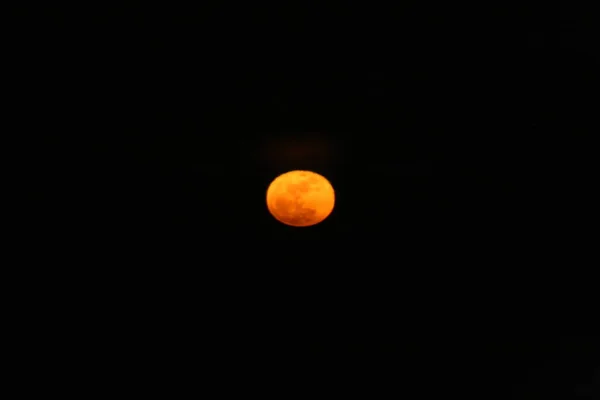 Blick Auf Den Mond Bei Nacht — Stockfoto