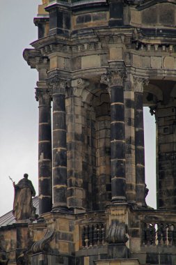 Almanya 'nın eski Dresden kentindeki anıtsal mimari