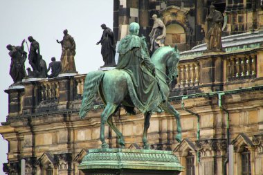 Almanya 'nın eski Dresden kentindeki anıtsal mimari
