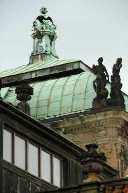 Almanya 'nın eski Dresden kentindeki anıtsal mimari