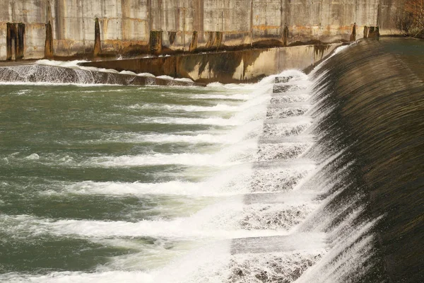 Fluss Auf Dem Land — Stockfoto