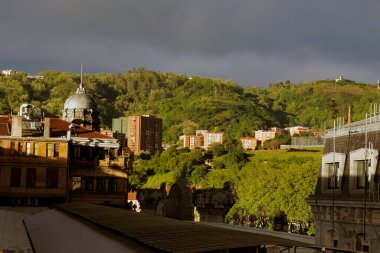 Bilbao şehrindeki şehir manzarası