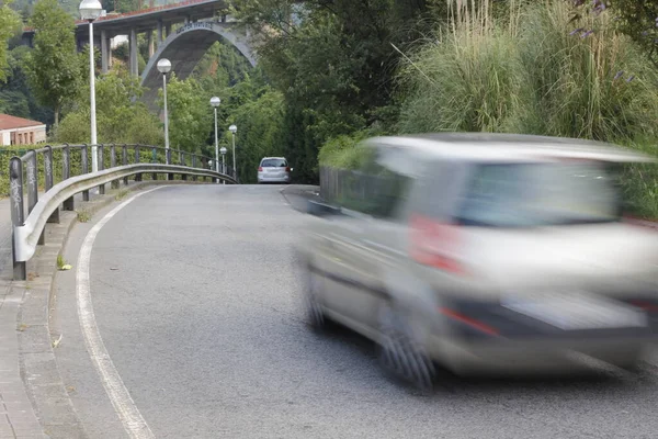 Tráfico Una Carretera Urbana — Foto de Stock