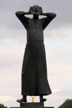 Berlin şehir merkezindeki heykel