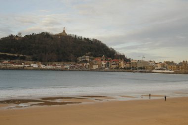 San Sebastian şehrinde bina