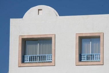 Tunus kıyısındaki turistik otel