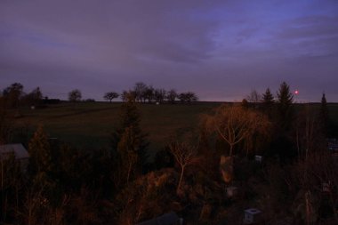 Geceleri Almanya 'nın iç kesimlerinde manzara