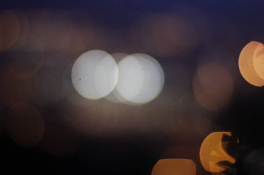 Bokeh efektli şehir ışıkları