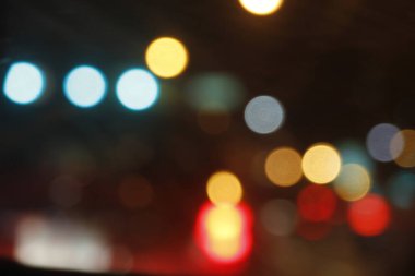 Bokeh efektli şehir ışıkları