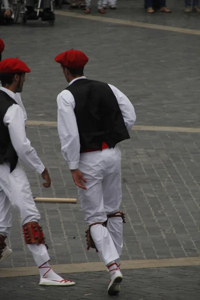 Выставка Баскских Народных Танцев Уличном Фестивале — стоковое фото