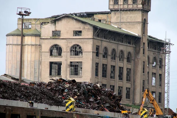 Industriële Omgeving Aan Monding Van Bilbao Een Regenachtige Dag — Stockfoto