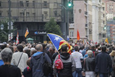 Bask Ülkesi ve Katalonya 'nın bağımsızlığını isteyen gösteri