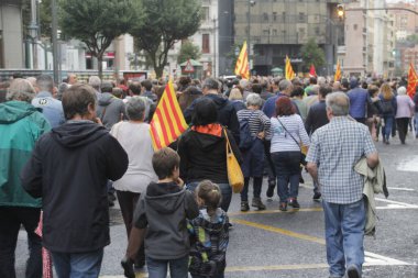 Bask Ülkesi ve Katalonya 'nın bağımsızlığını isteyen gösteri