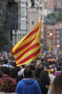 Bask Ülkesi ve Katalonya 'nın bağımsızlığını isteyen gösteri