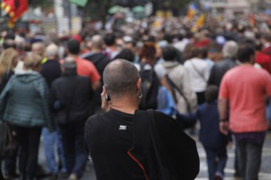 Bask Ülkesi ve Katalonya 'nın bağımsızlığını isteyen gösteri