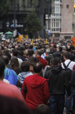 Bask Ülkesi ve Katalonya 'nın bağımsızlığını isteyen gösteri