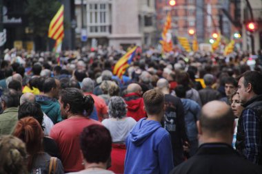 Bask Ülkesi ve Katalonya 'nın bağımsızlığını isteyen gösteri