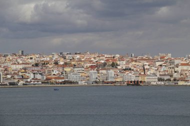 Lizbon şehrinin şehir manzarası