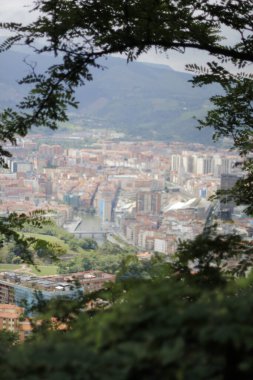 Bilbao şehrindeki şehir manzarası