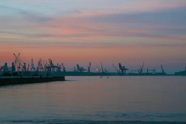 Akşamları Bilbao Estuary — Stok fotoğraf