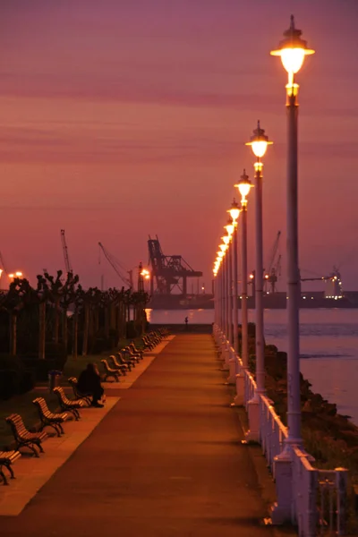 Akşamları Bilbao Estuary — Stok fotoğraf