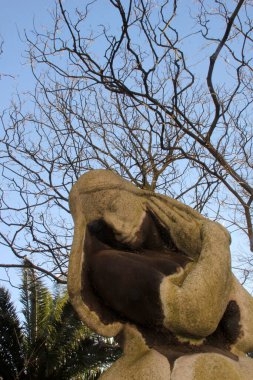 Bilbao parkında heykel