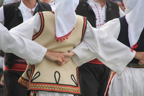 Traditioneller Balkanischer Tanz Einem Festival — Stockfoto