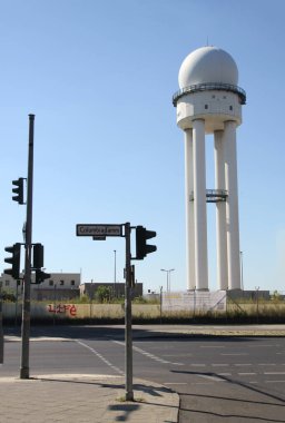Berlin 'deki Tempelhof Havaalanı manzarası