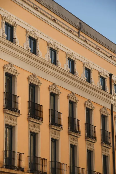 Fachada Edificio Burgos —  Fotos de Stock