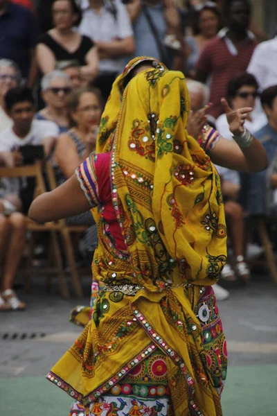 Народный Танец Индии Уличном Фестивале — стоковое фото