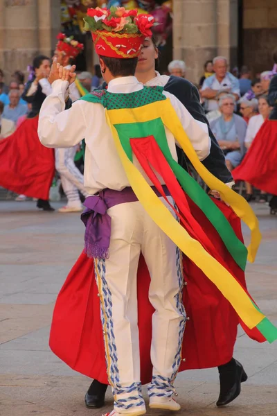 Traditionele Baskische Dans Een Volksfeest — Stockfoto