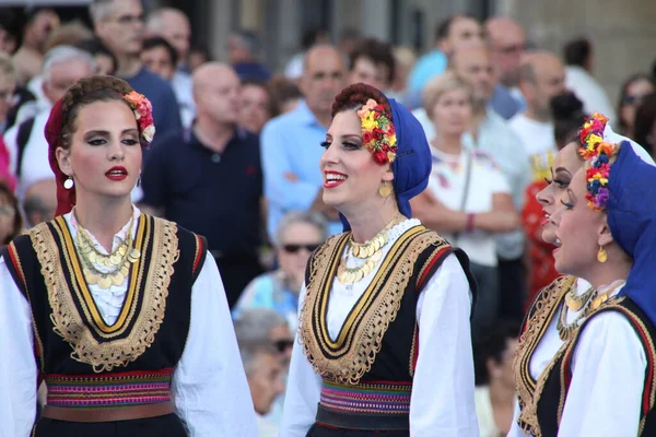 Sırp Halk Dansları Bir Sokak Festivalinde — Stok fotoğraf