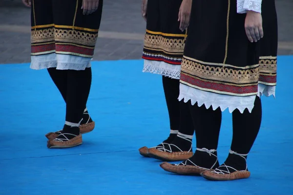 Сербський Народний Танець Вуличному Фестивалі — стокове фото