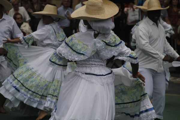 Baile Folclórico Colombia Festival Callejero — Foto de Stock