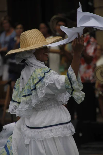 Volksdans Uit Colombia Een Straatfestival — Stockfoto