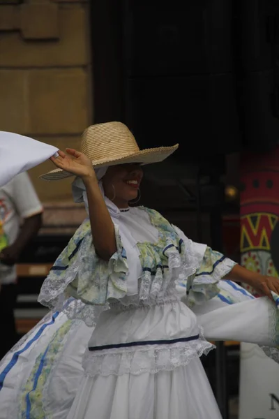 Danza Popolare Dalla Colombia Festival Strada — Foto Stock