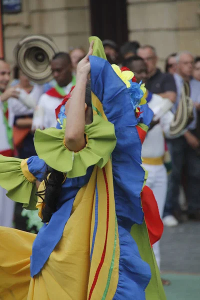 Lidový Tanec Kolumbie Pouličním Festivalu — Stock fotografie