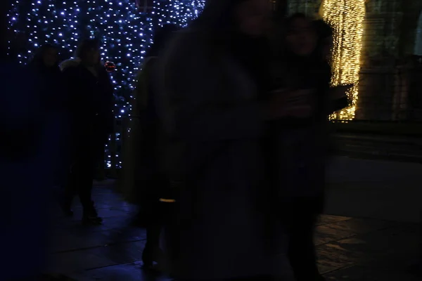 Weihnachtsbeleuchtung Auf Der Straße — Stockfoto