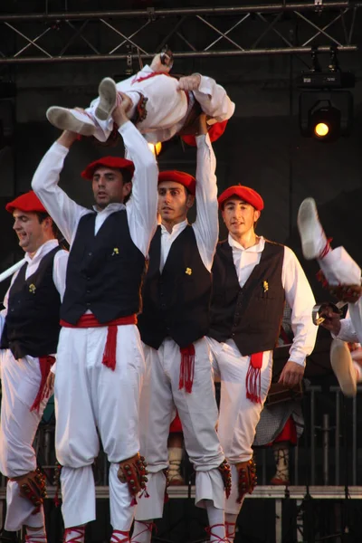 Danza Tradizionale Basca Una Festa Popolare — Foto Stock