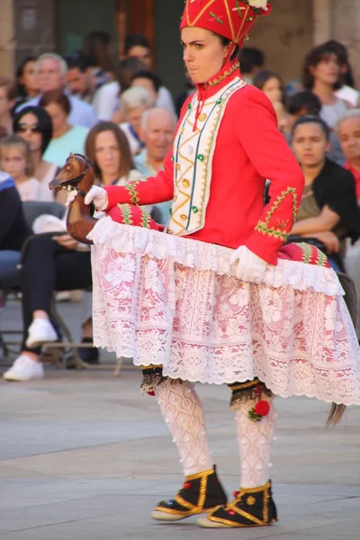 Dança Basca Tradicional Festival Folclórico — Fotografia de Stock