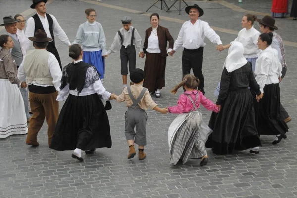 Portugisiska Folkdans Gatan — Stockfoto
