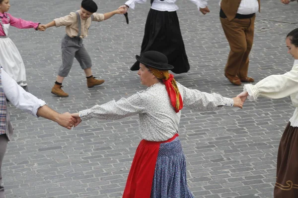 Portugalský Lidový Tanec Ulici — Stock fotografie