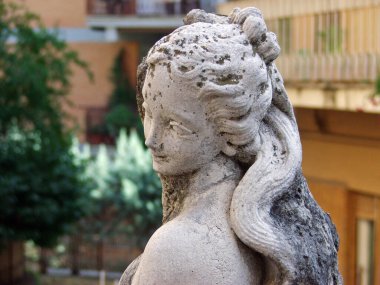 Roma 'da sanatsal heykel