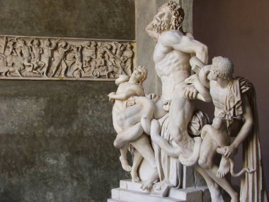 Roma 'da sanatsal heykel