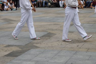 Bask halk dansı sergisi