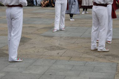 Bask halk dansı sergisi